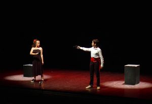 Les ados en spectacle sur la scène de l’espace Jean racine